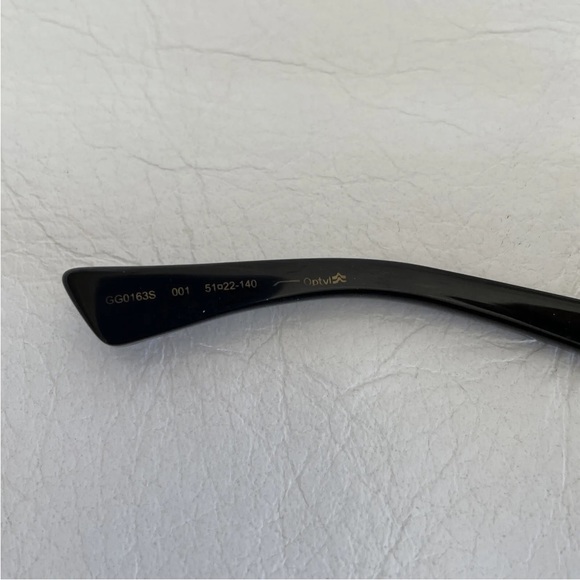 Gucci Sunglasses - Picture 10 of 12